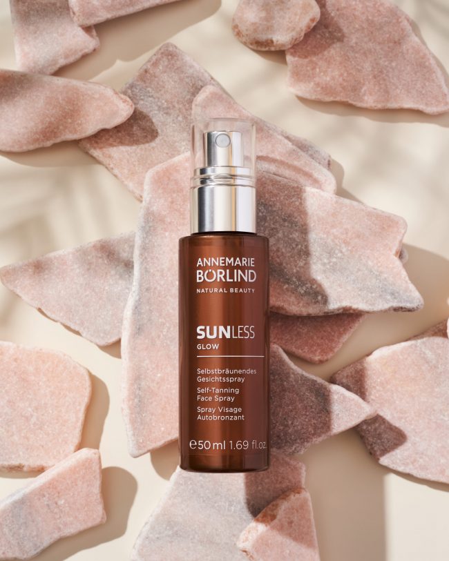 Annemarie-Boerlind_Svenja-Ava_Februar_2020_Inhouse_Motiv_J_Feed_web-scaled