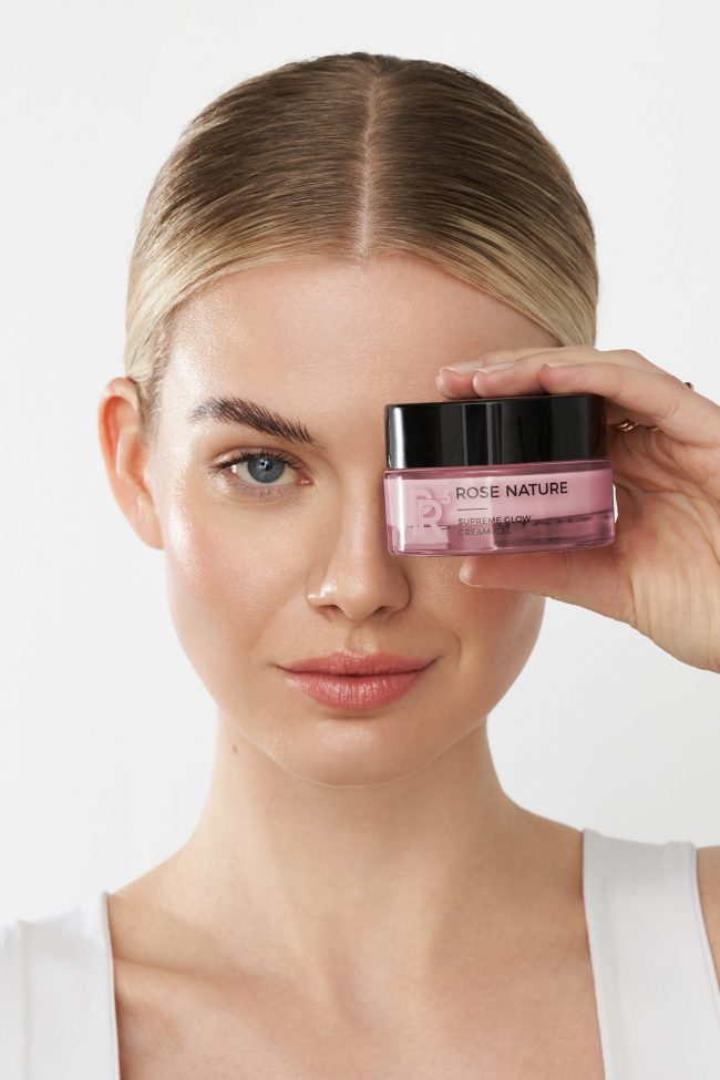 AnnemarieBoerlind_RoseNature_SvenjaAva_Motiv_7-scaled