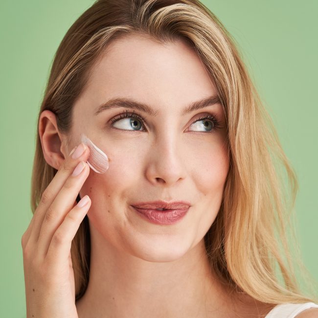 Dado-Sens_SvenjaAva_KampagnenShoot_Sensacea_Motiv_L_Feed_hq