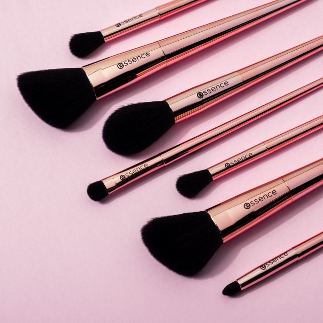 Essence_SvenjaAva_Februar_Motiv_G