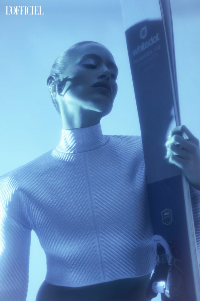 LOfficielBrasil_IcyShoot_SvenjaAva_14-1-scaled