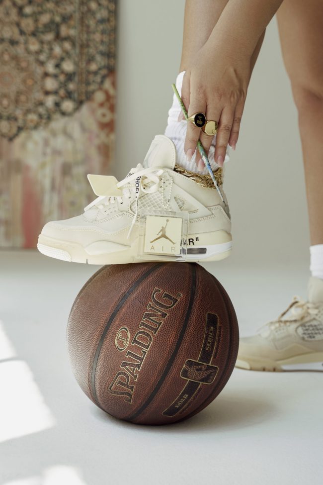 VOGUE-Turkey_BaharBambi_SvenjaAva_avastudios_1-scaled