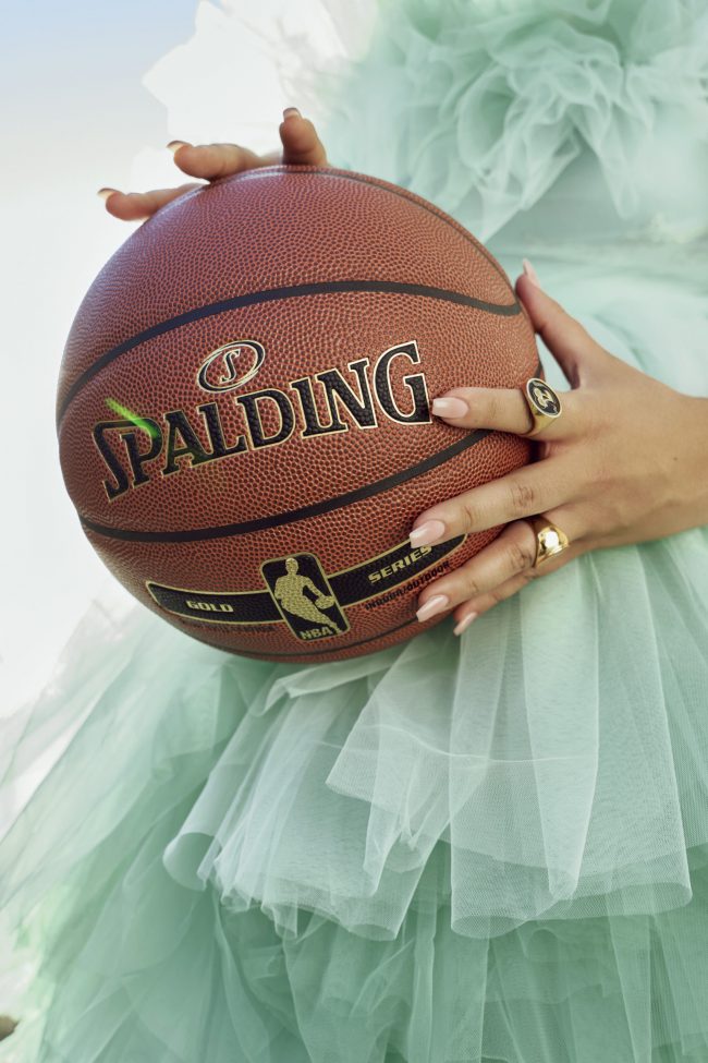 VOGUE-Turkey_BaharBambi_SvenjaAva_avastudios_13-scaled