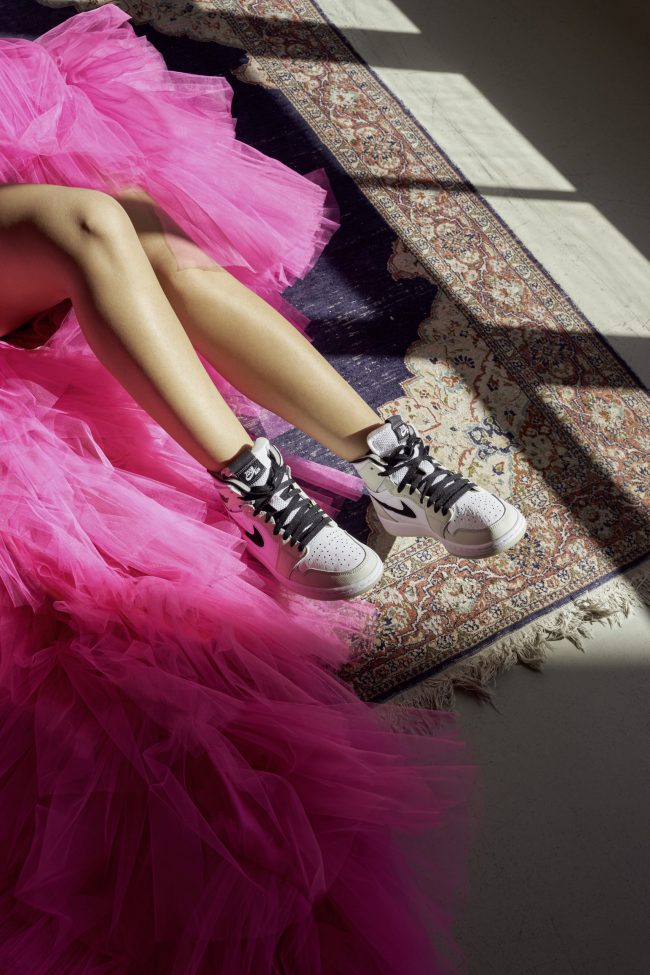 VOGUE-Turkey_BaharBambi_SvenjaAva_avastudios_8-scaled