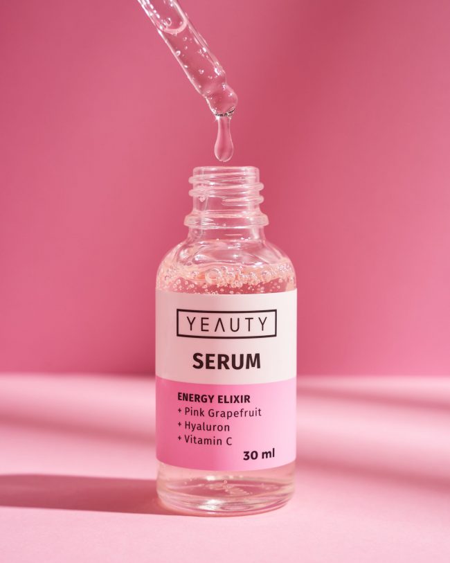 Yeauty_SvenjaAva_Produktfotografie_Motiv_1_Feed-scaled